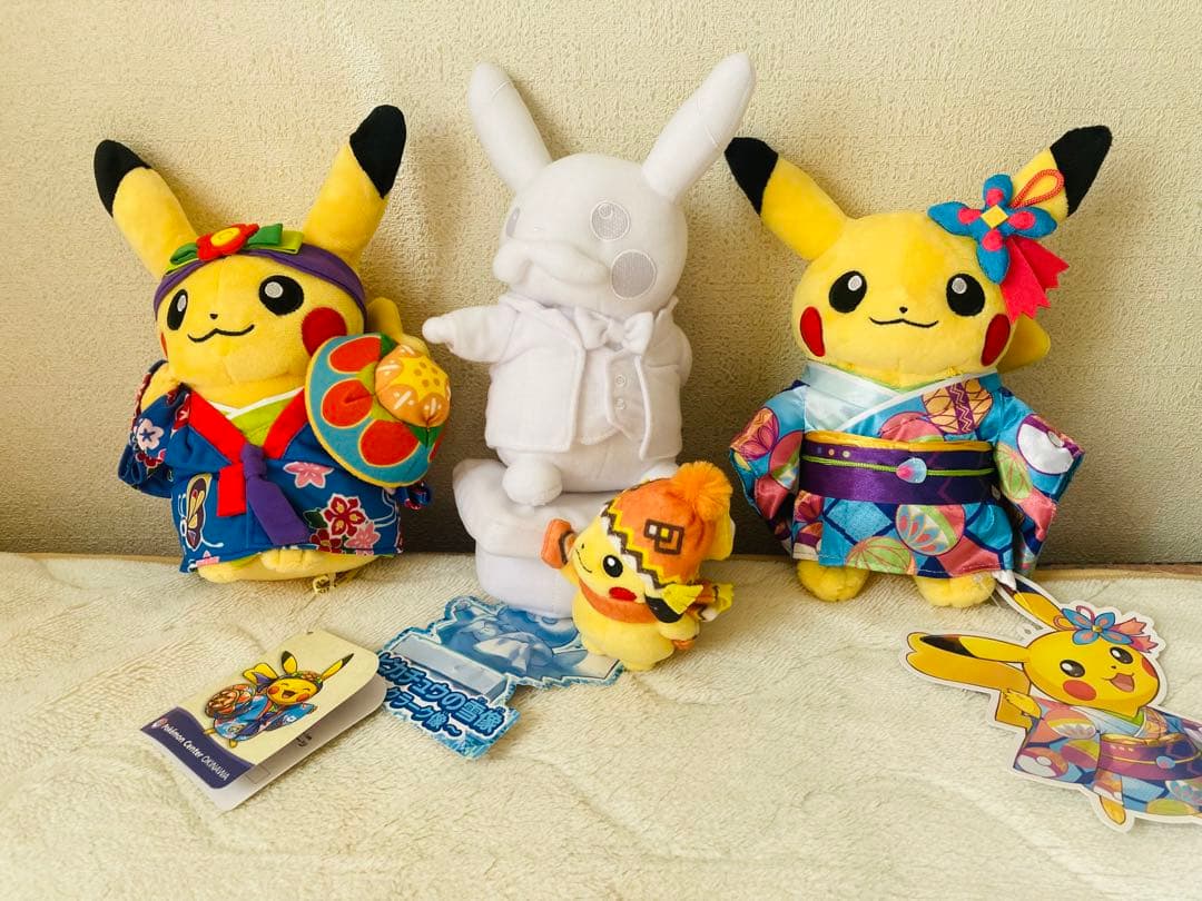 ポケモンセンター ピカチュウぬいぐるみ 札幌沖縄金沢限定 琉舞・加賀