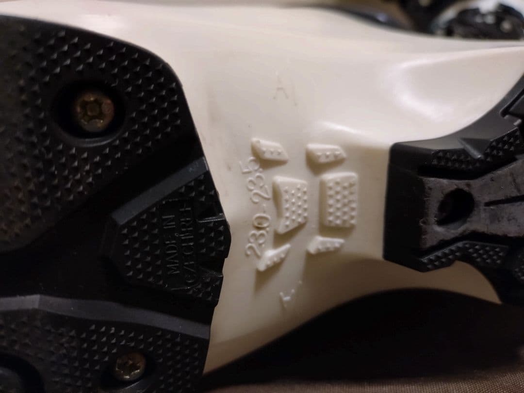 FISCHER フレックス90 スキー ブーツ 23.0〜23.5