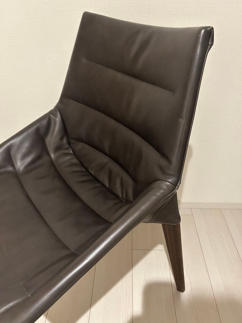 lesson25 モルテーニ Molteni&C アウトライン②