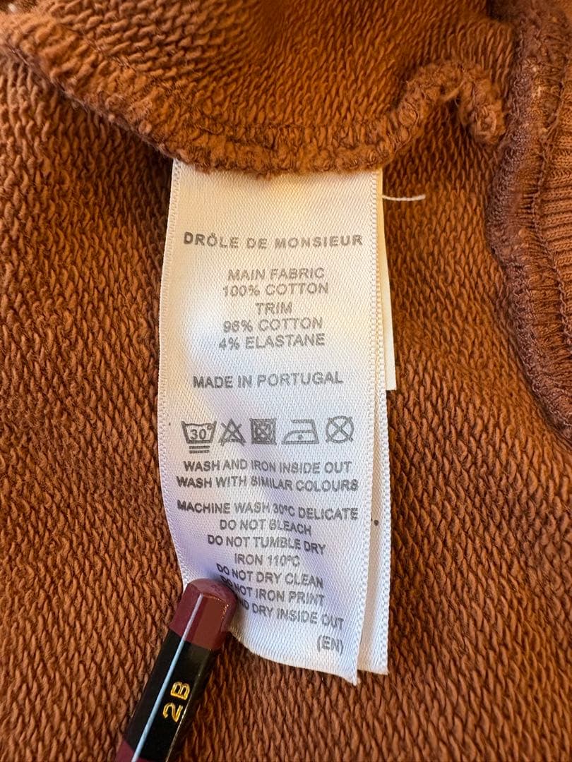 ドロールドムッシュNOT FROM PARIS MADAME フーディ