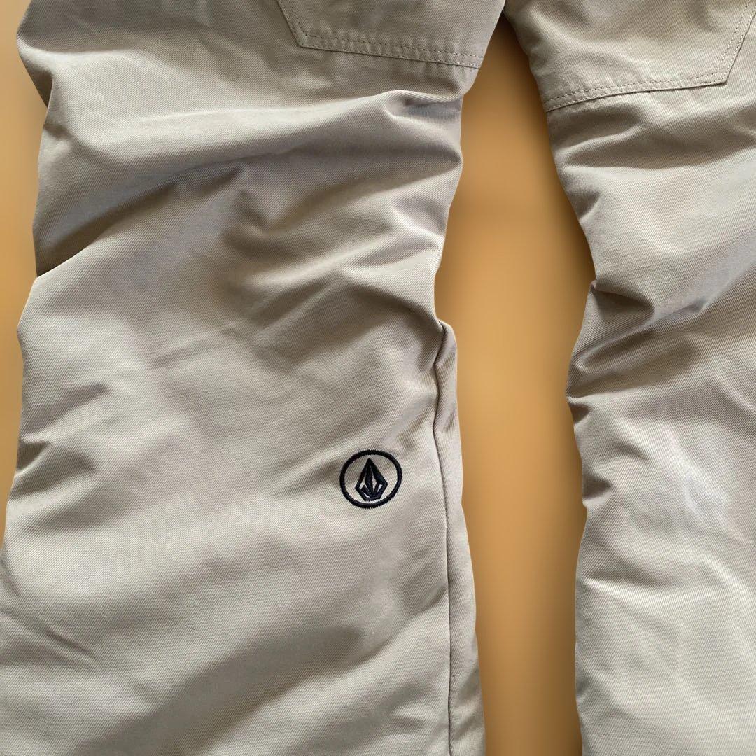 Ｓ　ボルコム　スキーウエア　上下　ブラック×ベージュ