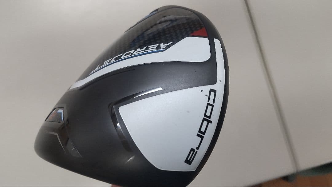 ＣＯＢＲＡコブラエアロジェットドライバー　ヘッドカバー　レンチ付き