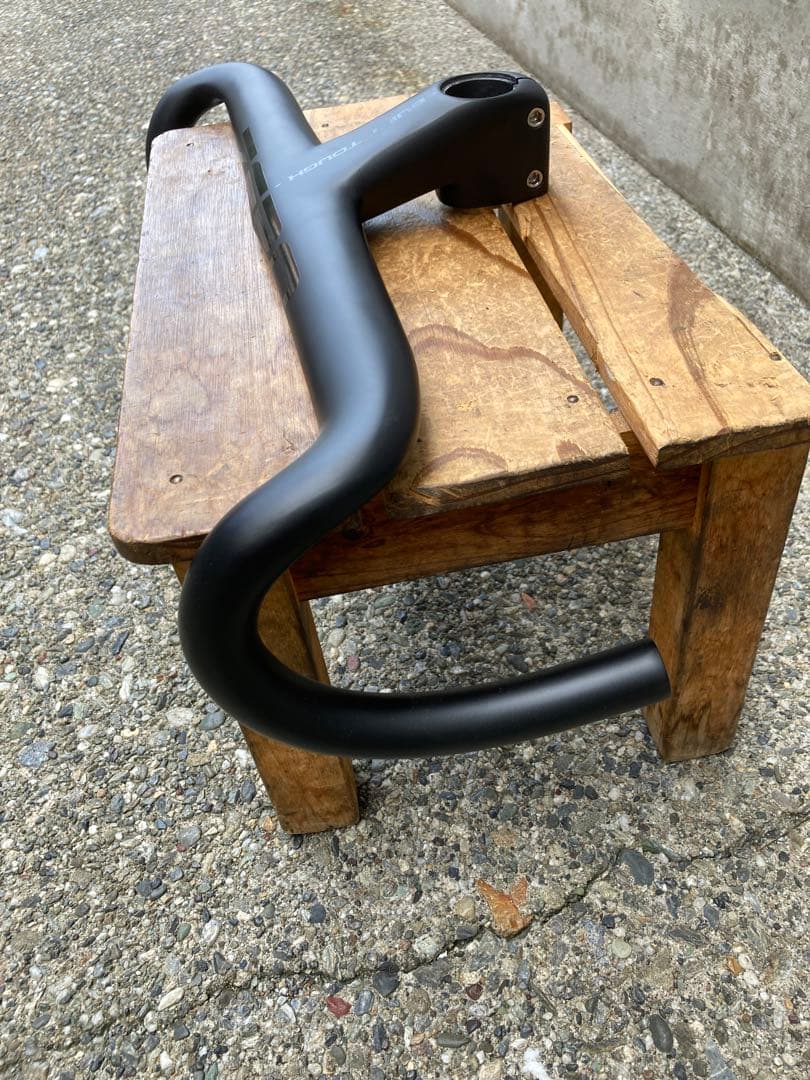 ウィンスペース　ZERO ハンドルバー　400-85mm