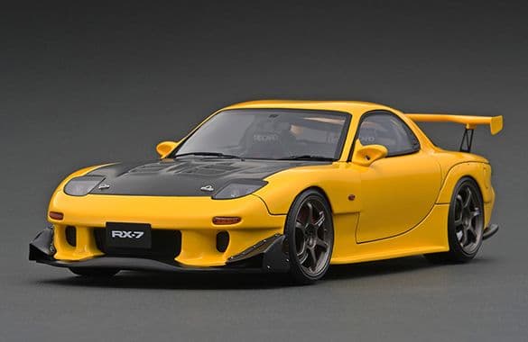 RX-7 イエロー ブラック 1/18 ミニカー
