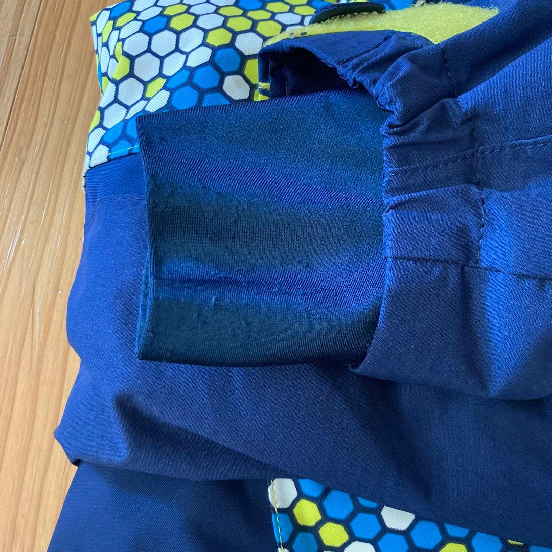 デサントスノーウェア