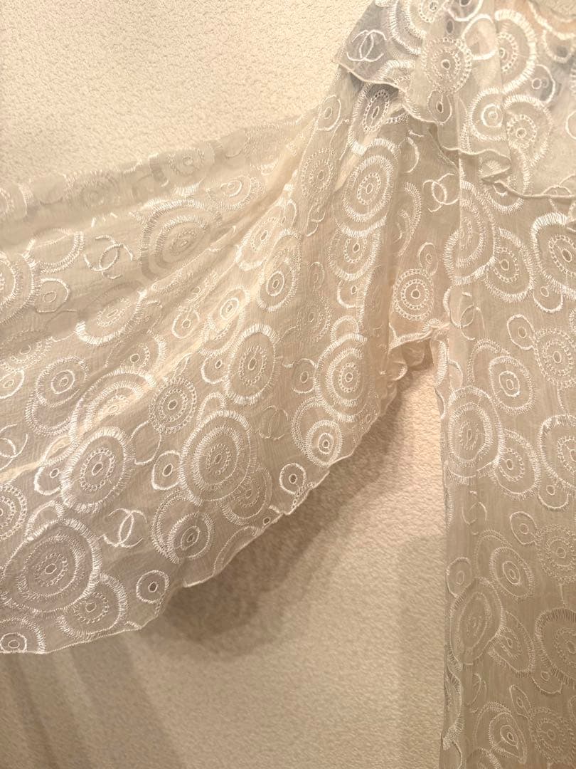 レア　美品シャネル　ホワイトロゴ刺繍ドレス