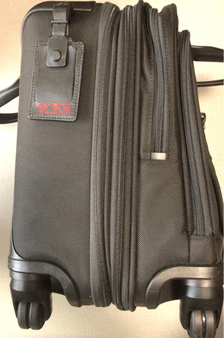 TUMI キャリー　ビジネスバック　4ウィール・ラップトップ　未使用品
