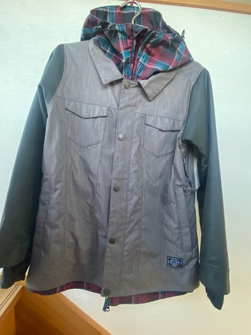 SCAPE スノーボードウェア Ｍサイズ