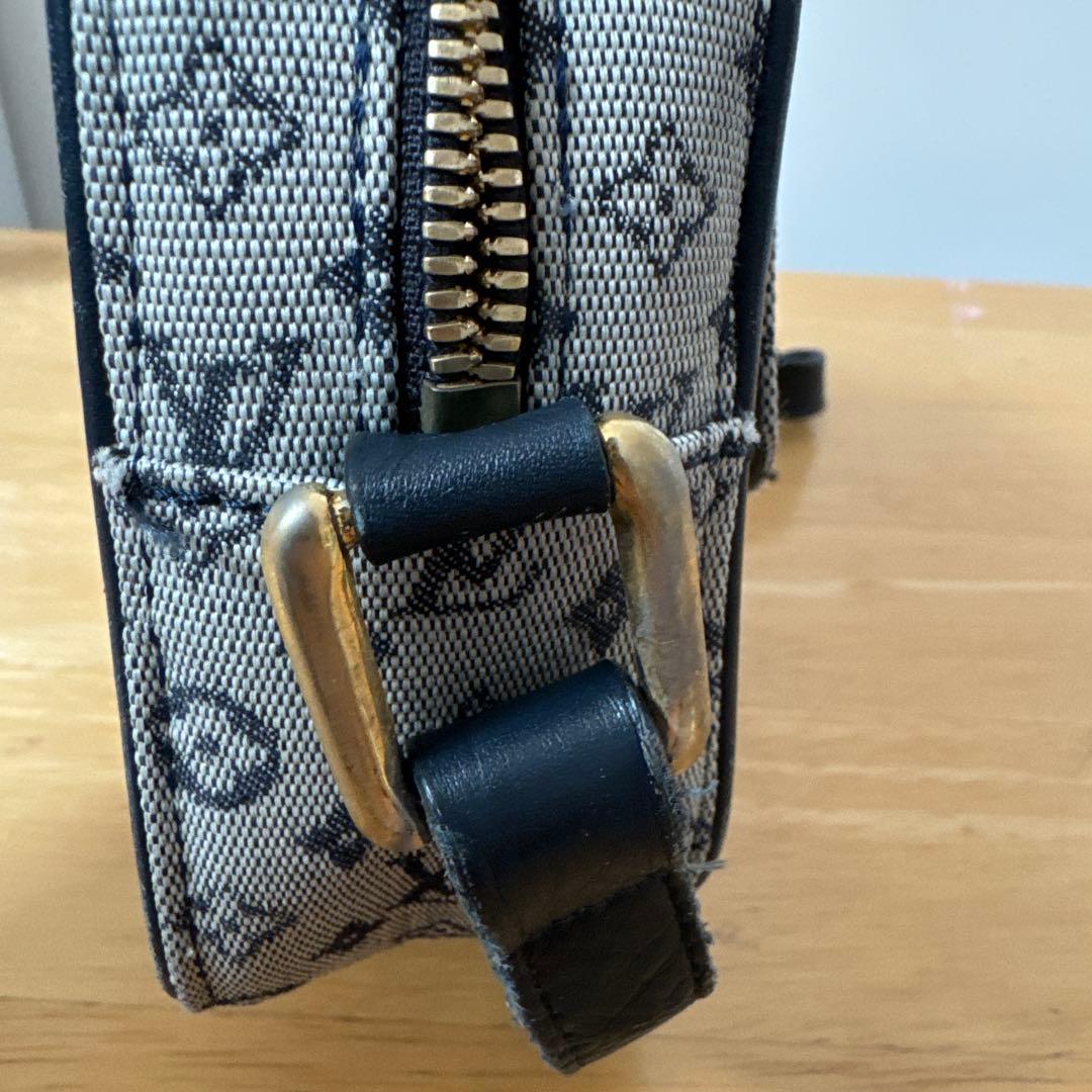 Louis Vuitton ボディバッグ グレー・ネイビー