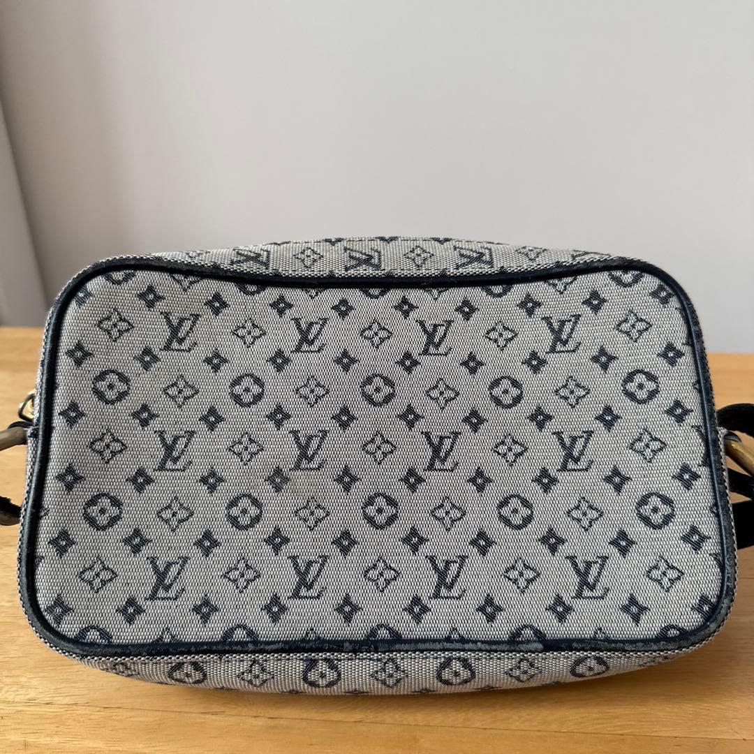 Louis Vuitton ボディバッグ グレー・ネイビー