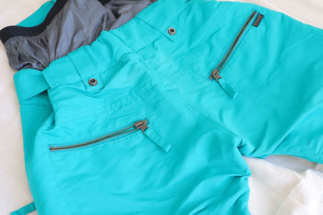 スキー・スノーボード上下セット女性用Sサイズ