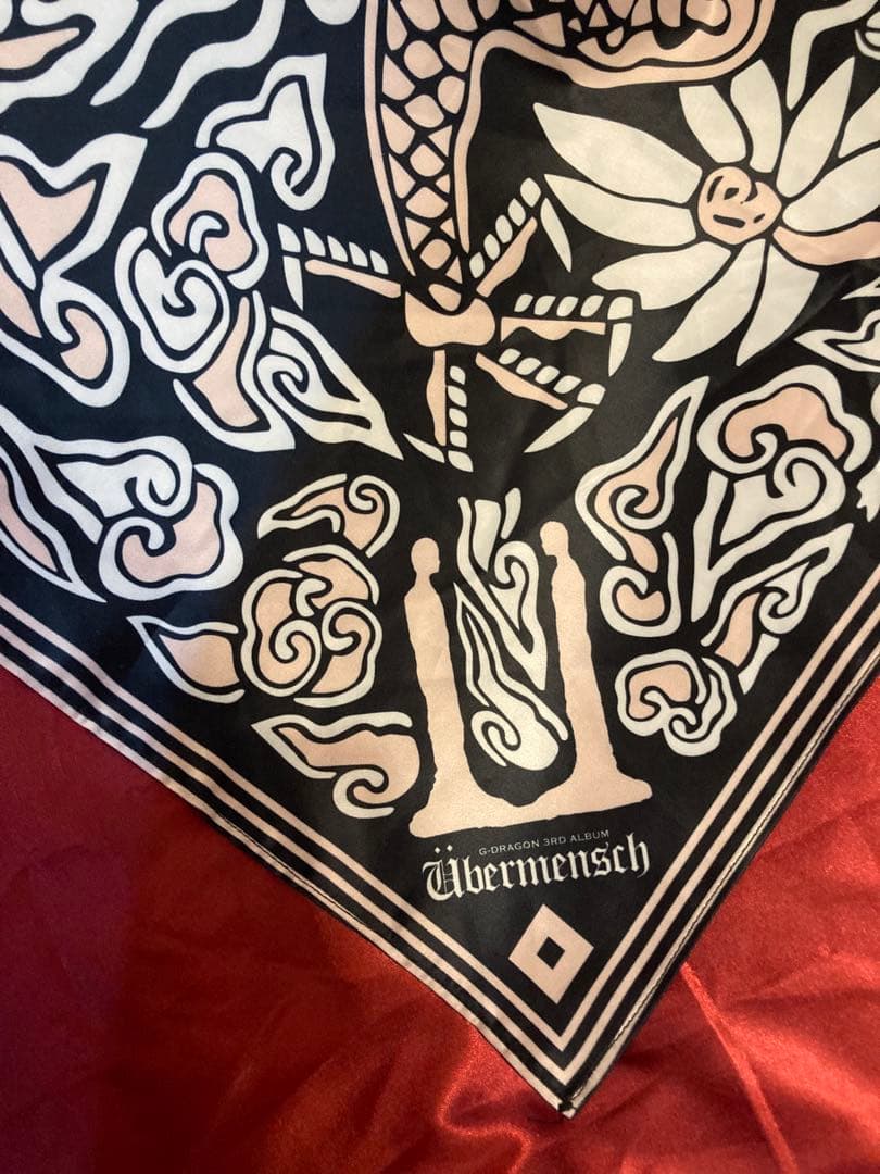 Xmasセール　übermensch Gドラゴン バンダナ・スカーフ　BLACK