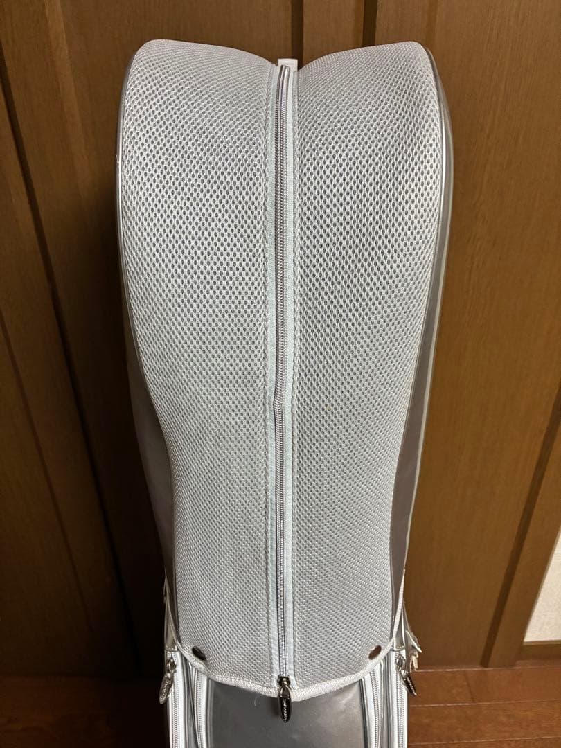 ジャンク品 訳あり new balance ゴルフバッグ シルバー エナメル