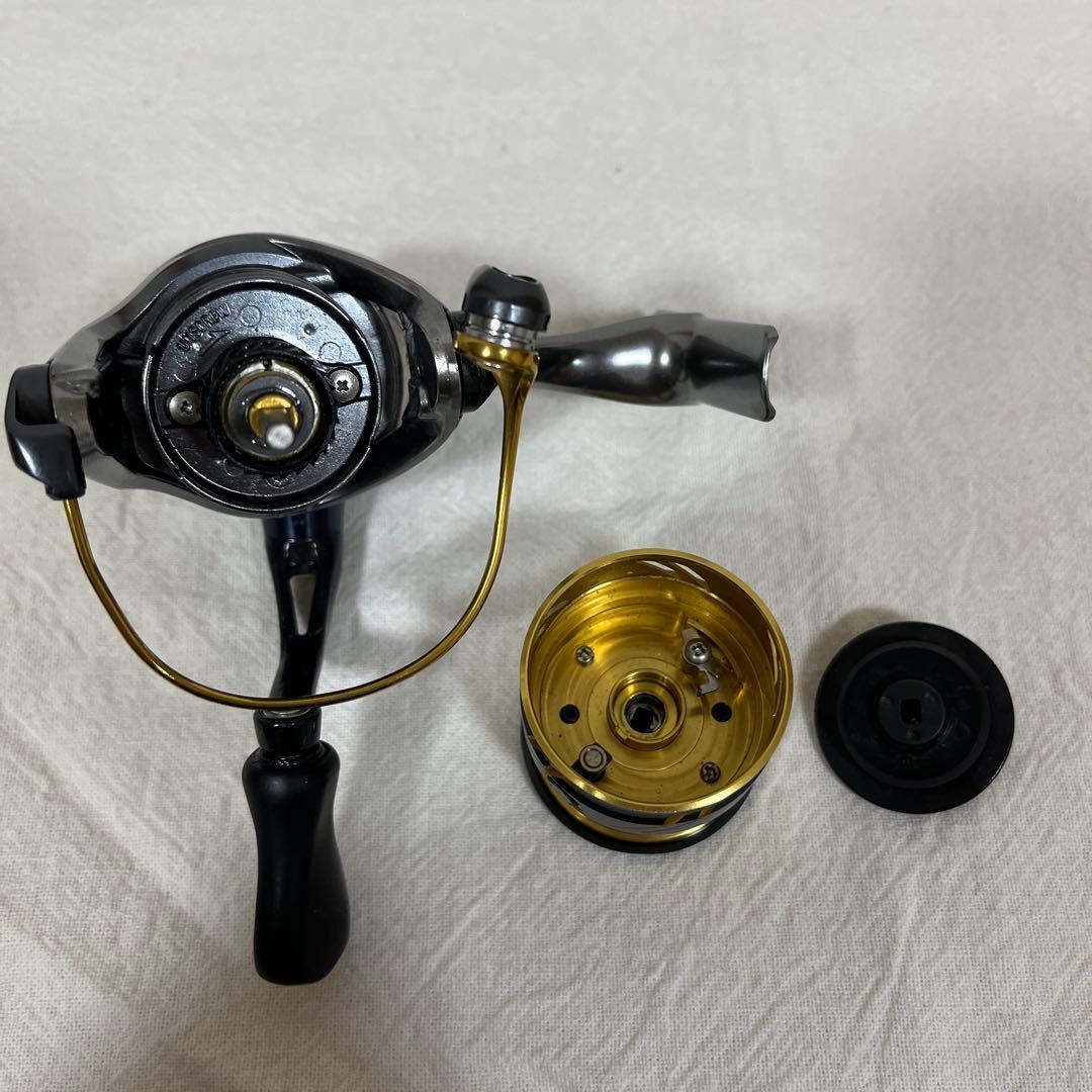 シマノ 16 ヴァンキッシュ C2000HGS (C2000SHG) リール