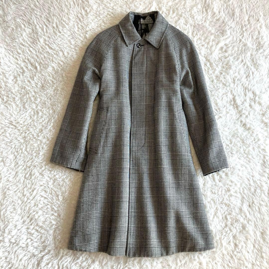 【美品】ヤンチェオンテンバール　高級ウールリバーシブルコート　モノトーンアート柄