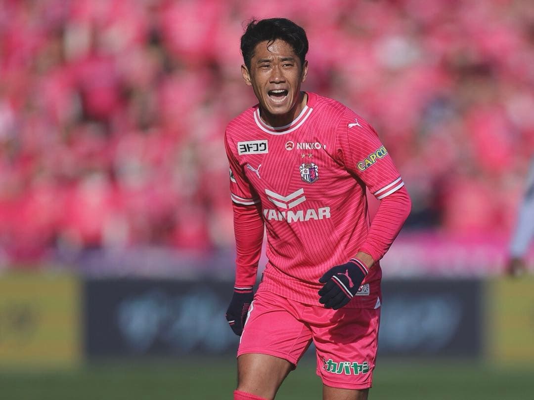 ♦︎新品♦︎8香川XLサイン入りセレッソ大阪ユニフォーム