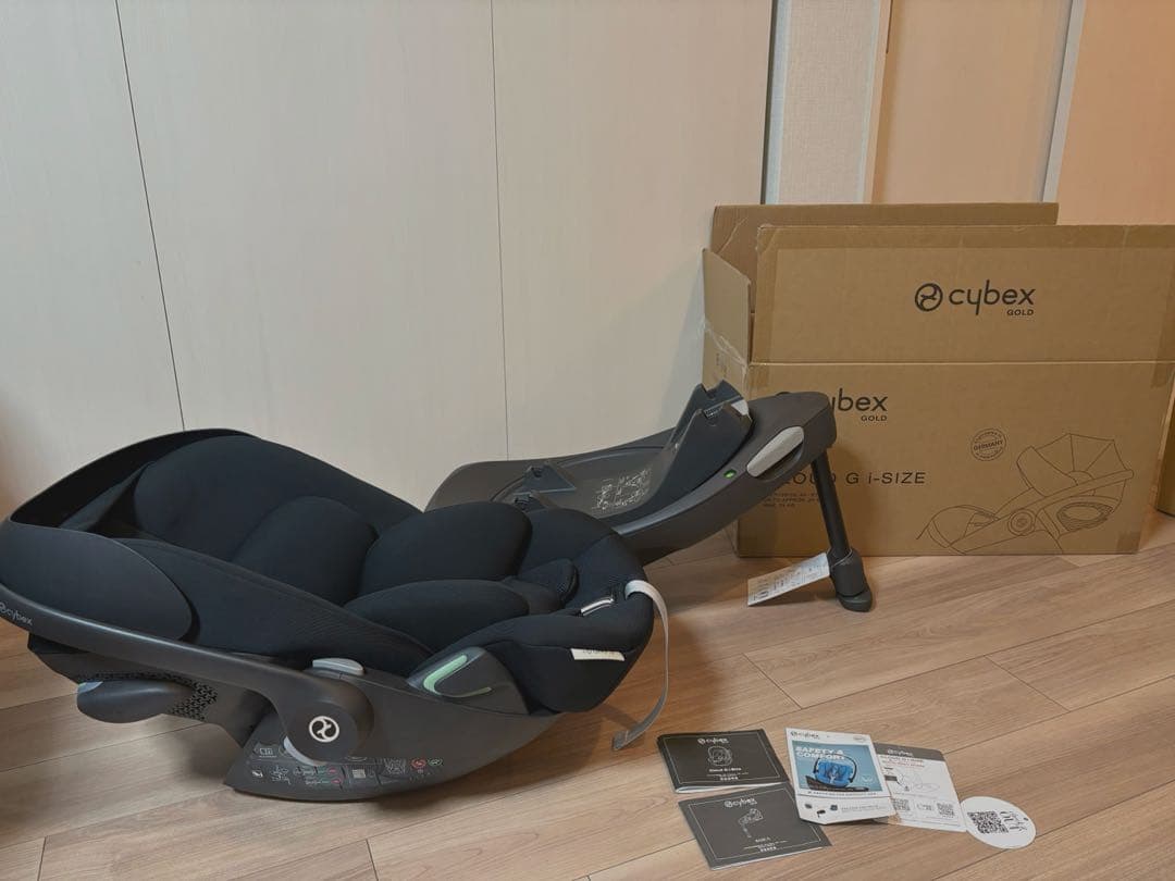 【2025年購入】Cybex クラウド G i-Size ベースGセット