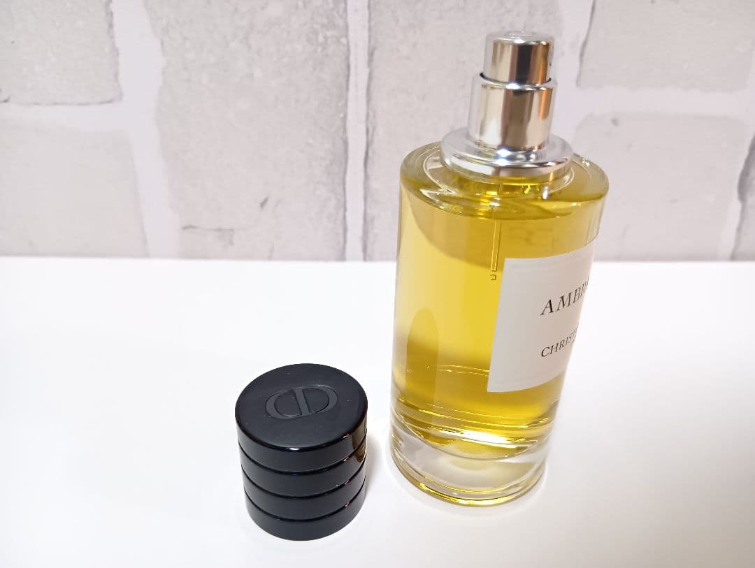 メゾンクリスチャンディオール　アンブルニュイ オードゥパルファン　dior 香水