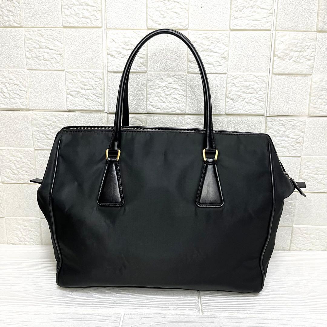 ✨美品✨☘️PRADA☘️✨トートバッグ✨三角ロゴ✨ナイロンレザー✨ゴールド金具✨
