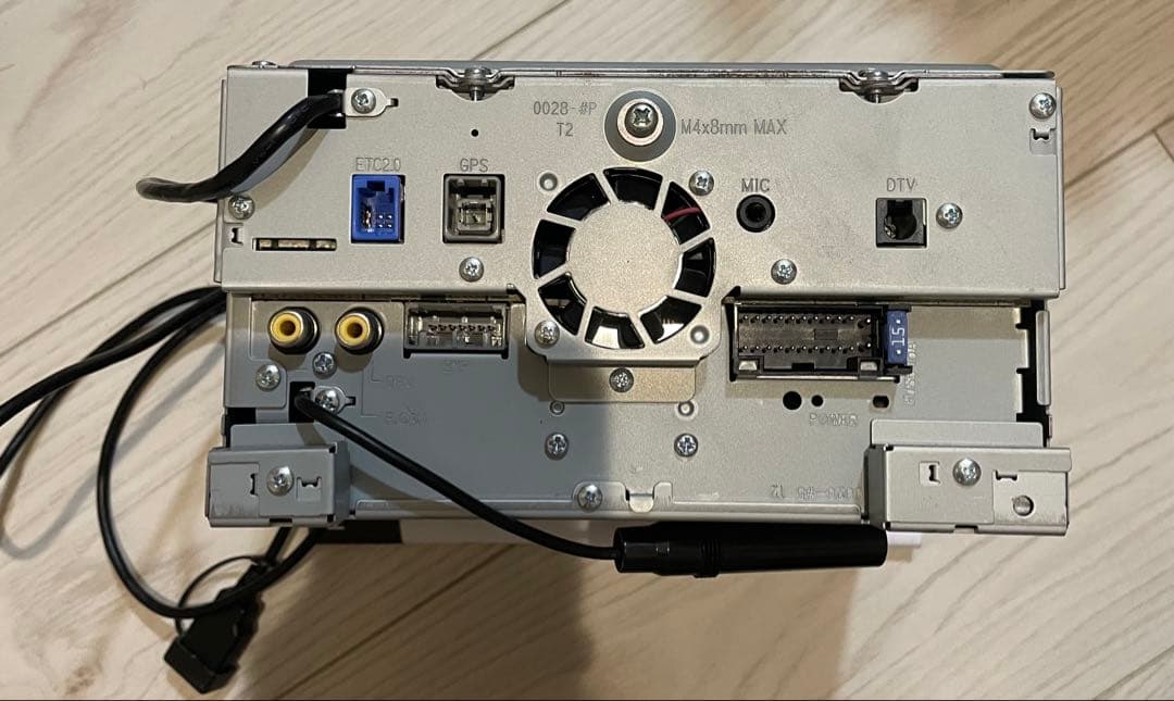 ケンウッド　ワンセグナビ　D408BTW