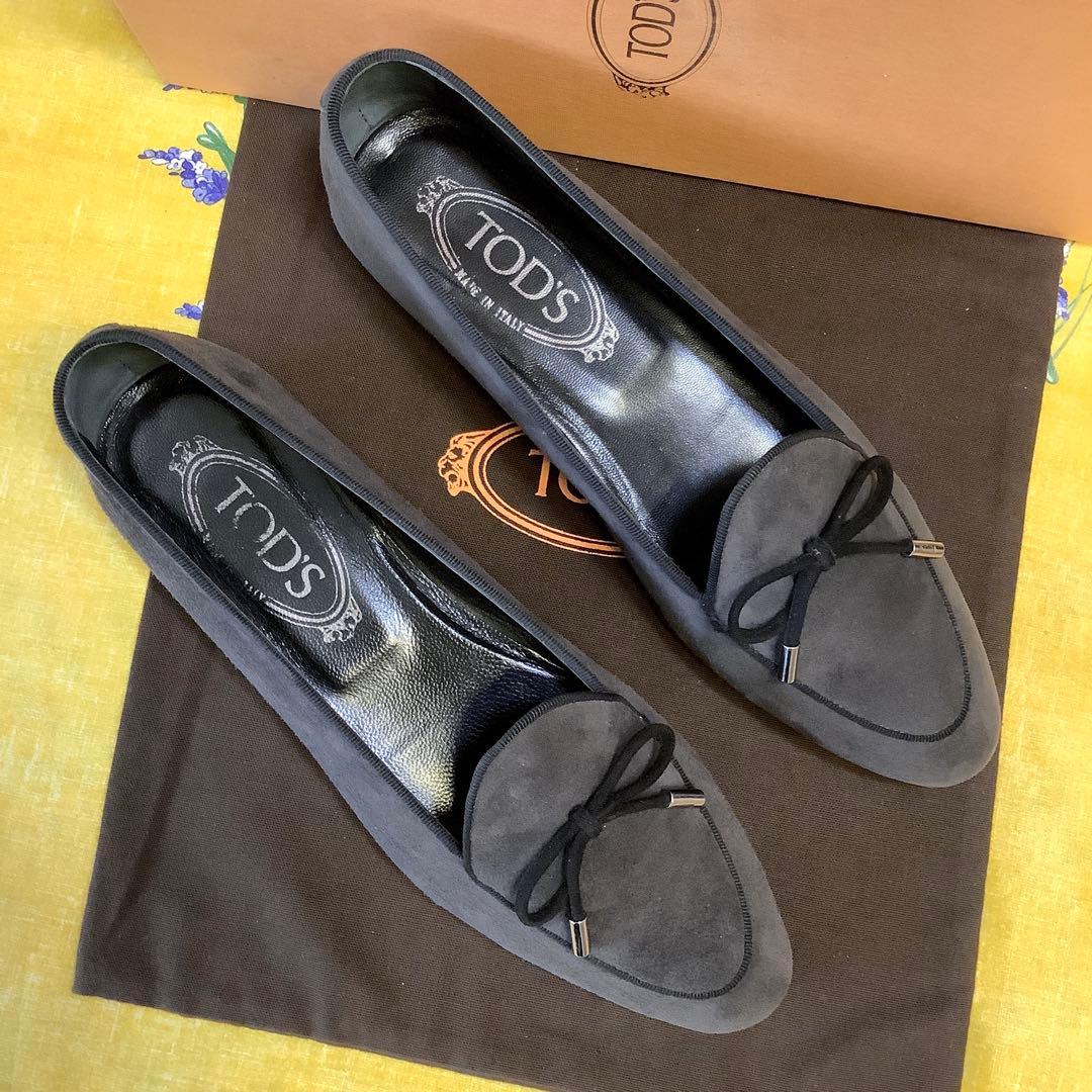 レア美品! トッズ リボンゴンミーニ ダークグレースウェードカーフ 24cm