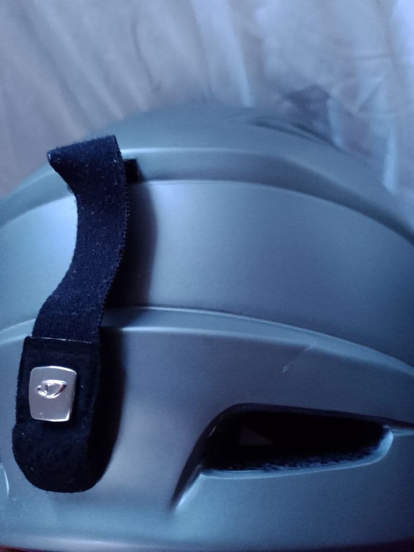 スキー　ヘルメット　GIRO　ジーロ　Mサイズ