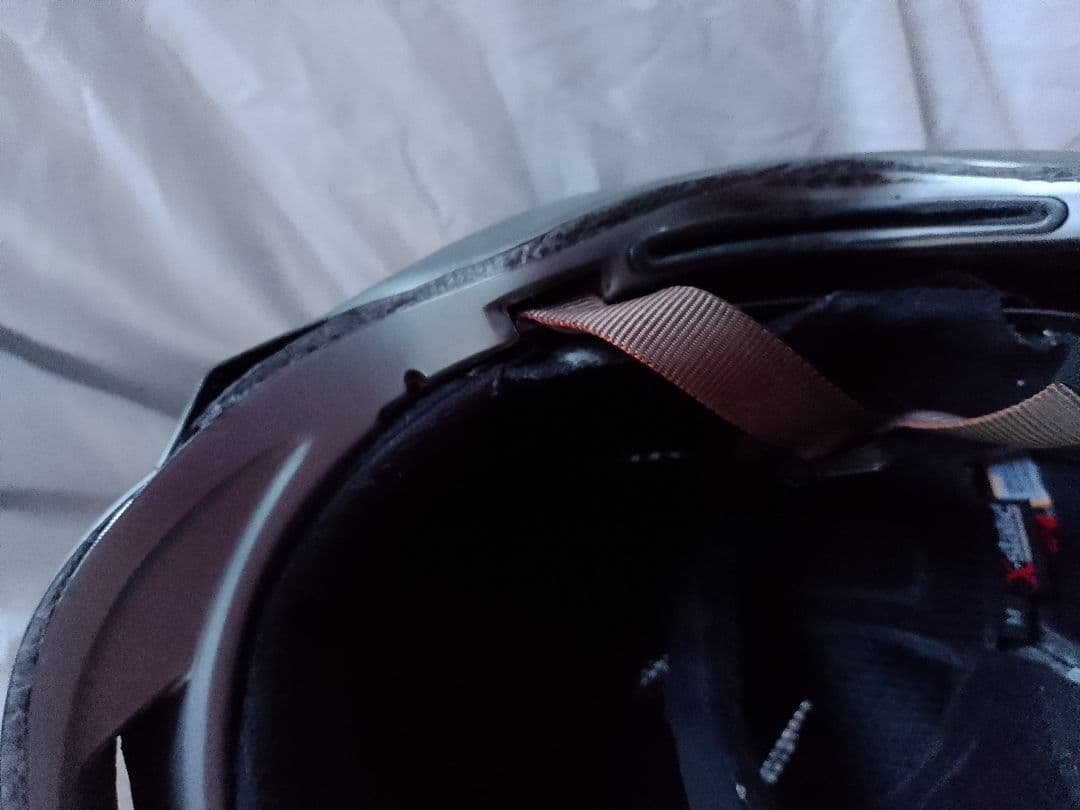 スキー　ヘルメット　GIRO　ジーロ　Mサイズ