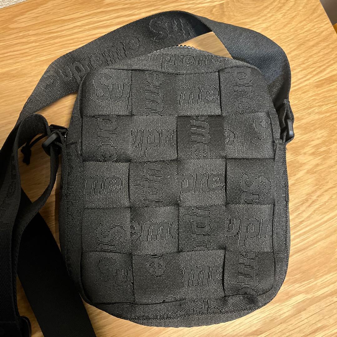 よっ＊＊＊いかsupreme Woven Shoulder Bag