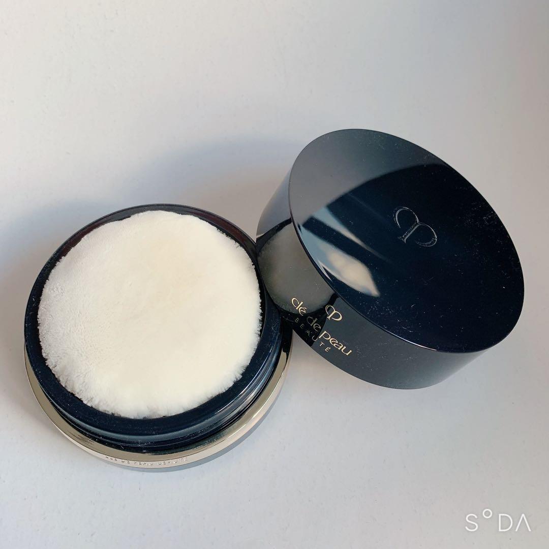 《クレ・ド・ポー ボーテ》プードルトランスパラントn 1 (ライト)