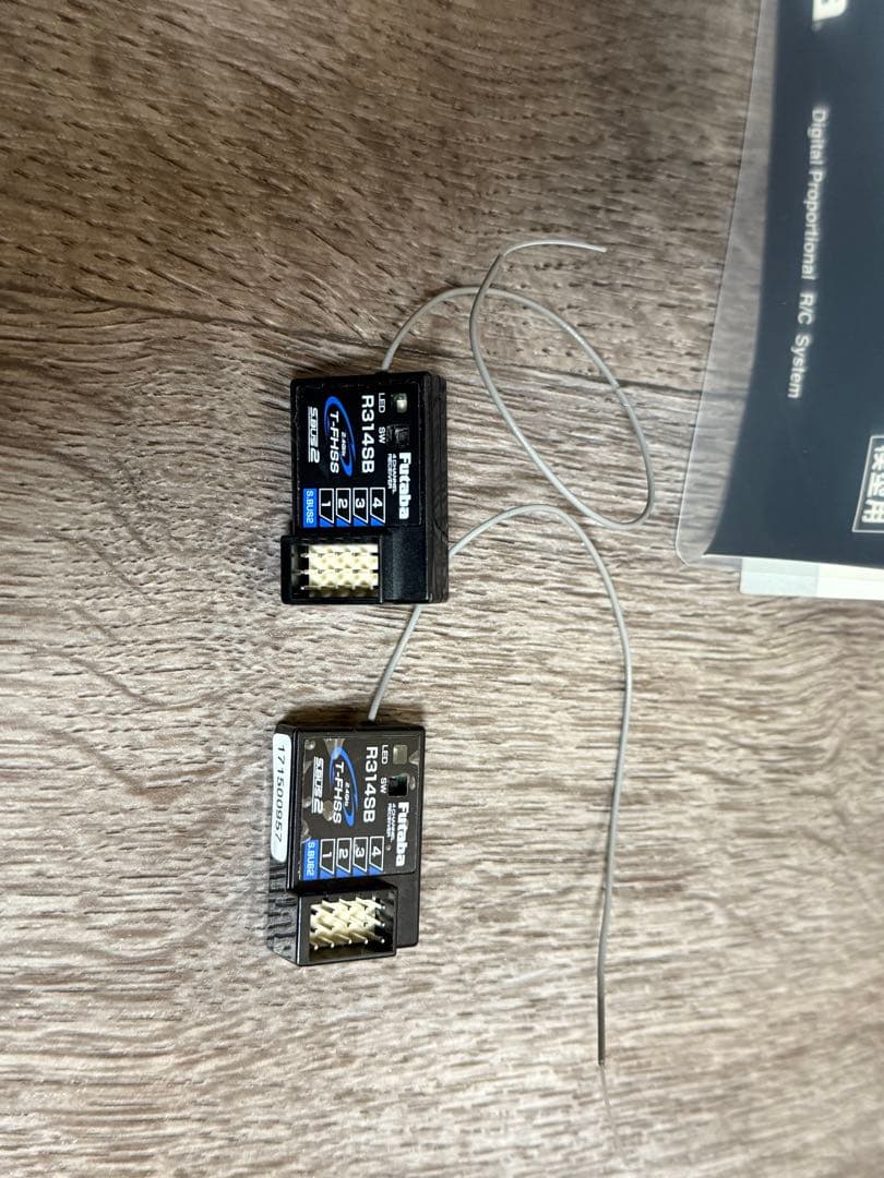 Futaba4PLS 受信機セット