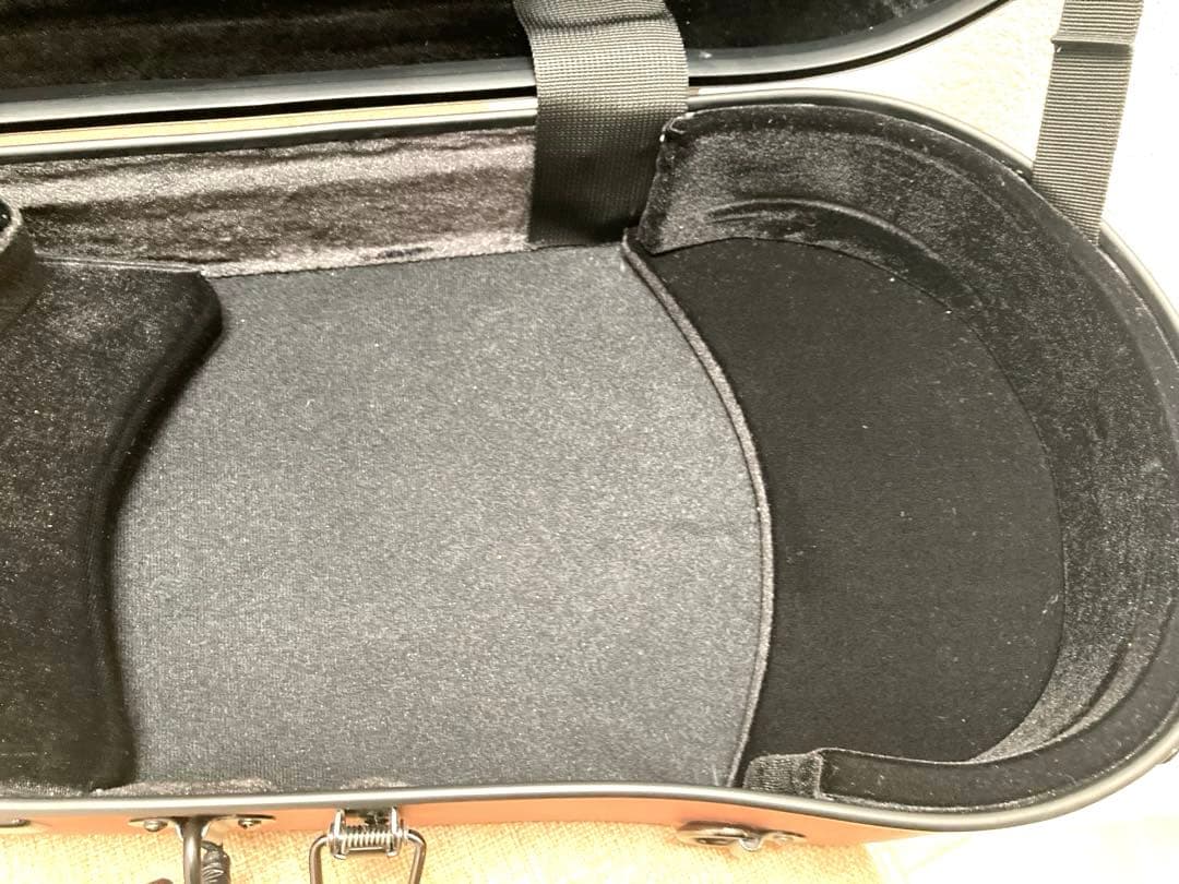 写真追加ヴァイオリンケース】カーボンマック CFV-2S サテン ピンク 4/4