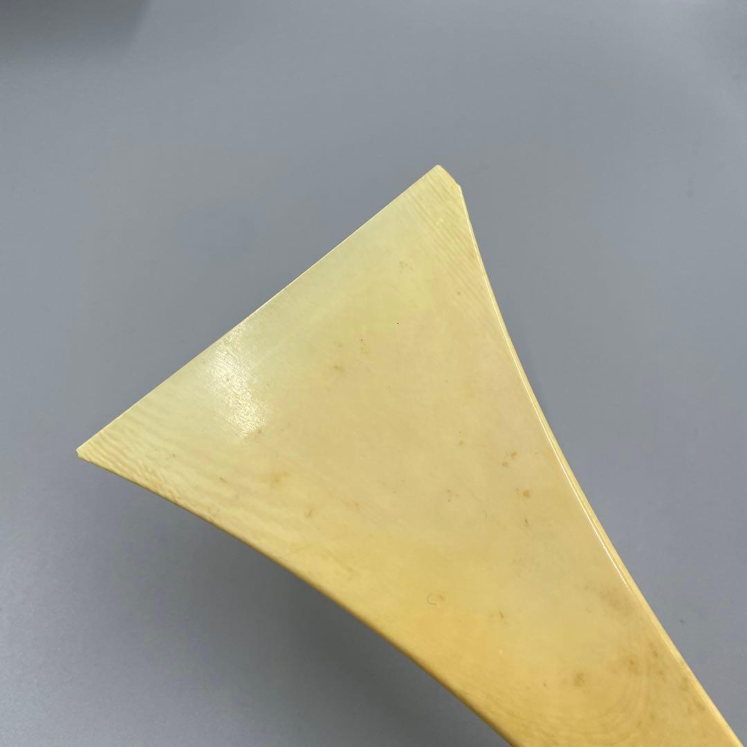 239ヴィンテージ 天然素材　三味線バチ　重さ約98g