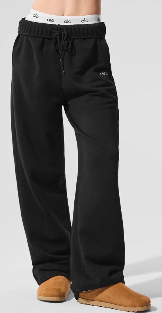 未使用】AloYoga アコレードストレートレッグ スウェットパンツ - メルカリ