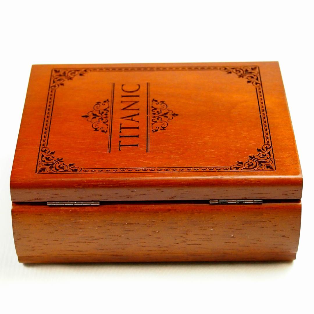 未使用　純正　非売品　タイタニック 木製置き時計　TITANIC　CLOCK