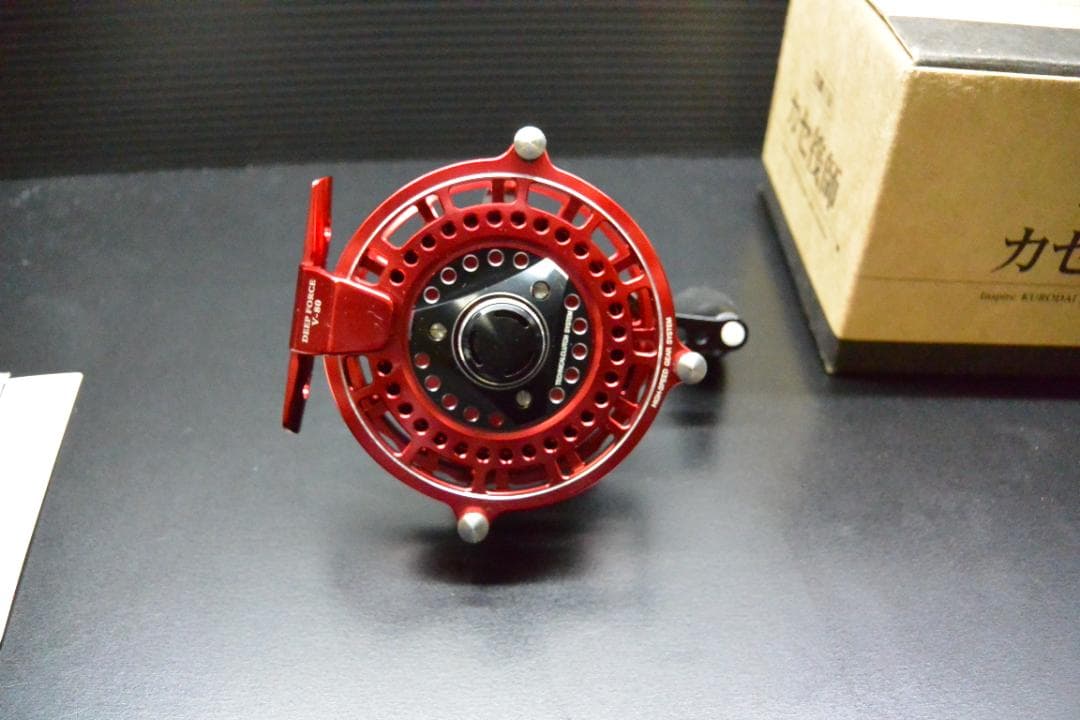 黒鯛工房　DEEP　FORCE　V80RT　左巻き　カセ　イカダ釣り