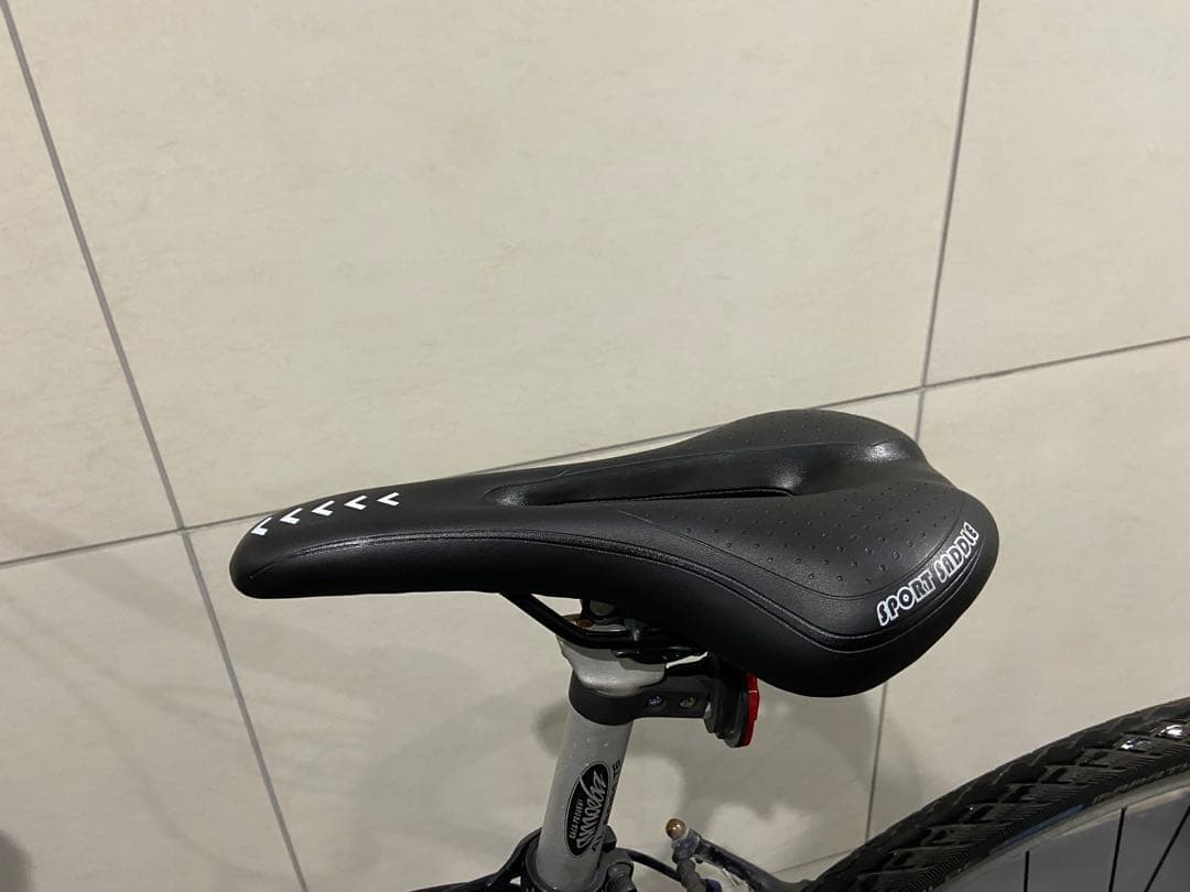 TREK FX トレック　クロスバイク スポーツバイク FX7.31247300