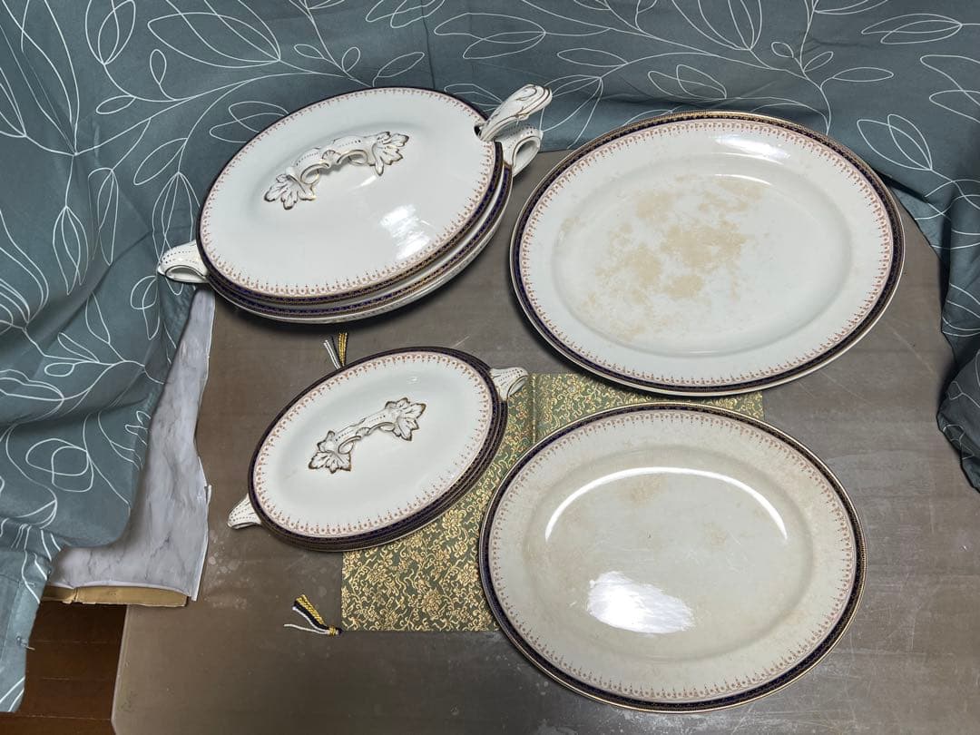 ウェッジウッド テリーヌ オーバルプレート レードルの5点セット