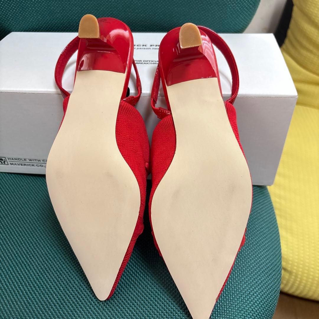 モモンガ❣️値下げ❗️新品未使用品❣️レッド ポインテッドトゥ ミュール