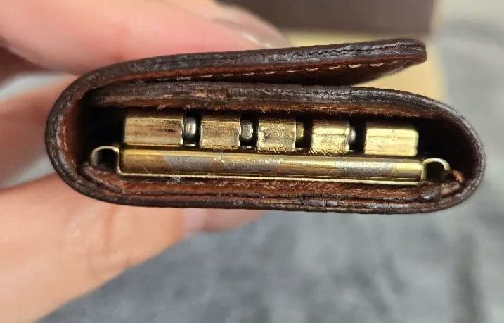 美品☆Louis Vuitton ルイヴィトン モノグラム キーケース 4連