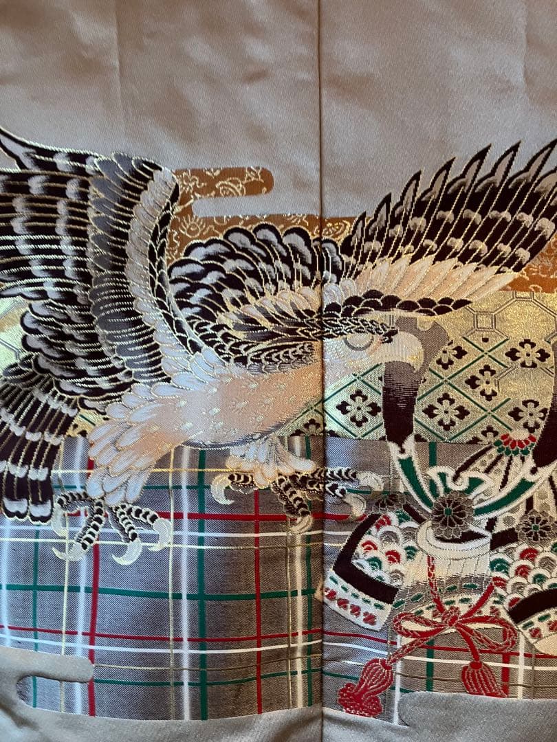 子供用羽織　アイボリー色　羽織紐付き　七五三　正絹