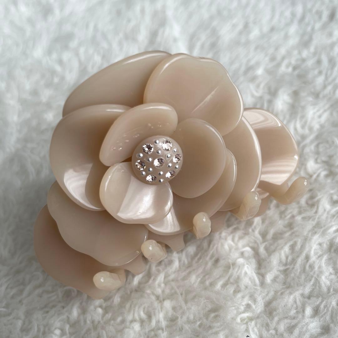 アレクサンドルドゥパリ 希少★ カメリア ベージュ クリップ