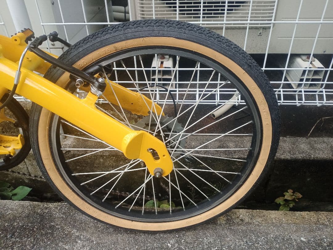 20 インチ折りたたみ自転車