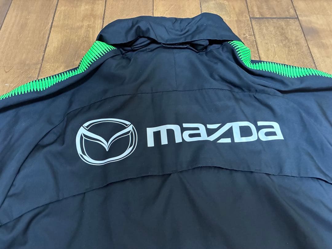 サンフレッチェ広島NIKE ウインドブレーカー美品　XL2 週末特価20%オフ