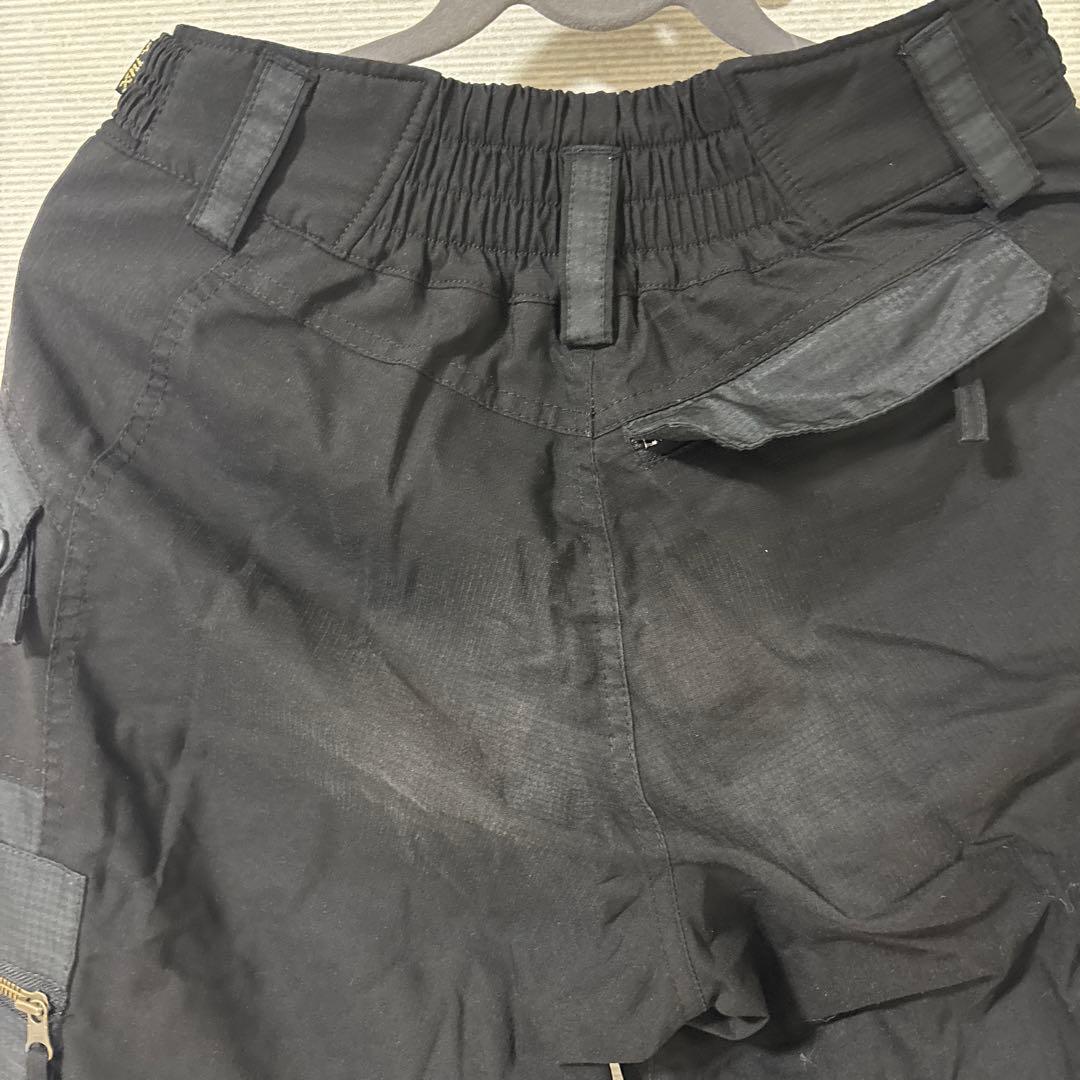 【年末最後の値引き】X-NIX 女性用 スノーボードジャケット Mサイズ グレー