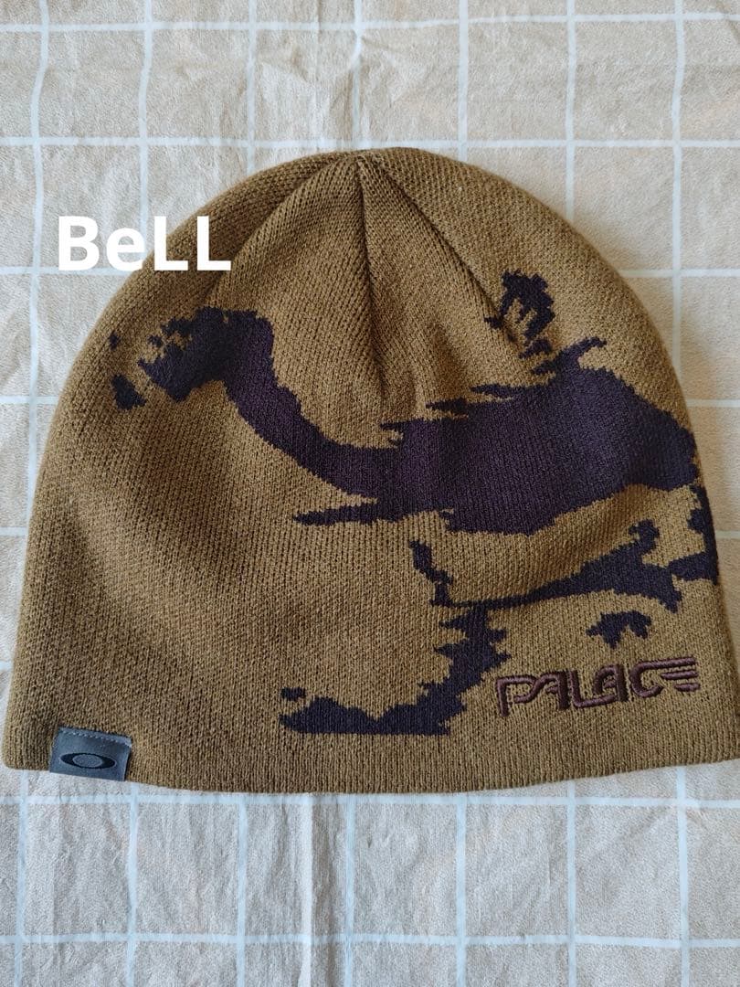 Palace x Oakley ニット帽 ブラウン - メルカリ