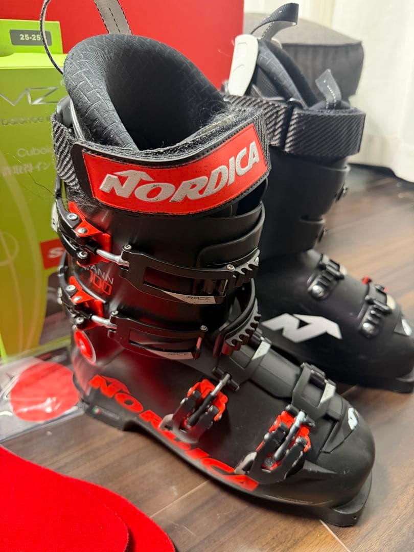 NORDICA DOBERMANN GP100 スキーブーツ 25.5cm