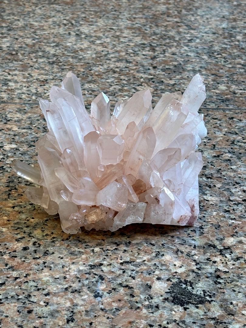 ピンク水晶クラスター　フラワークォーツ　花型　1.726g 豪華　美麗　天然石
