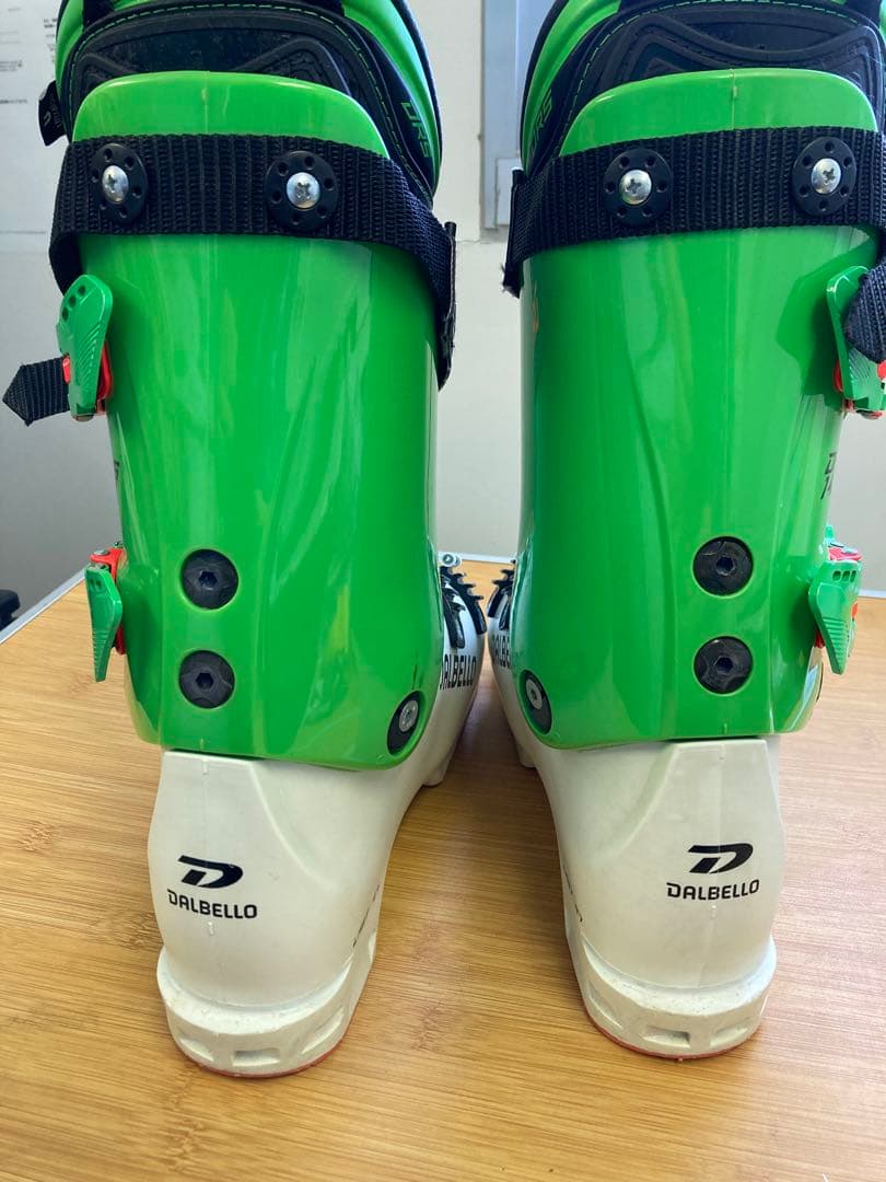 ダルベロスキー靴 ホワイト/グリーン