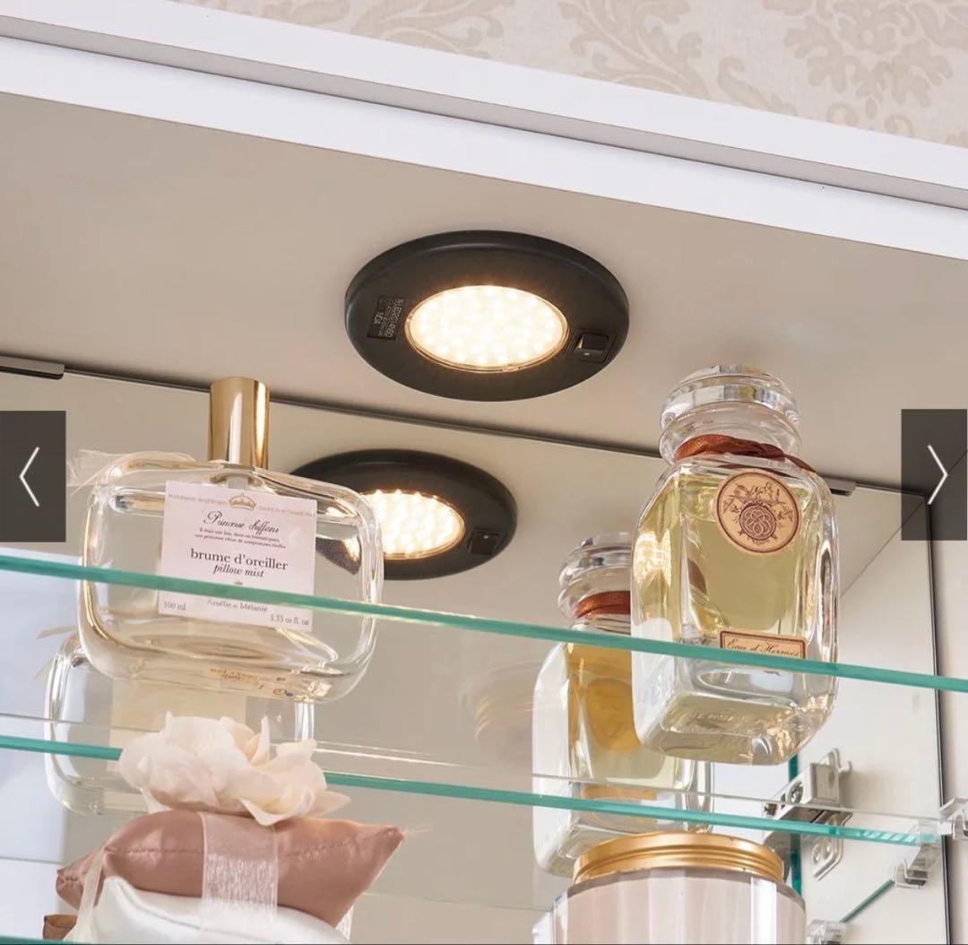 【新春セール】未使用品 LEDライト付女優ドレッサーキャビネット60cm