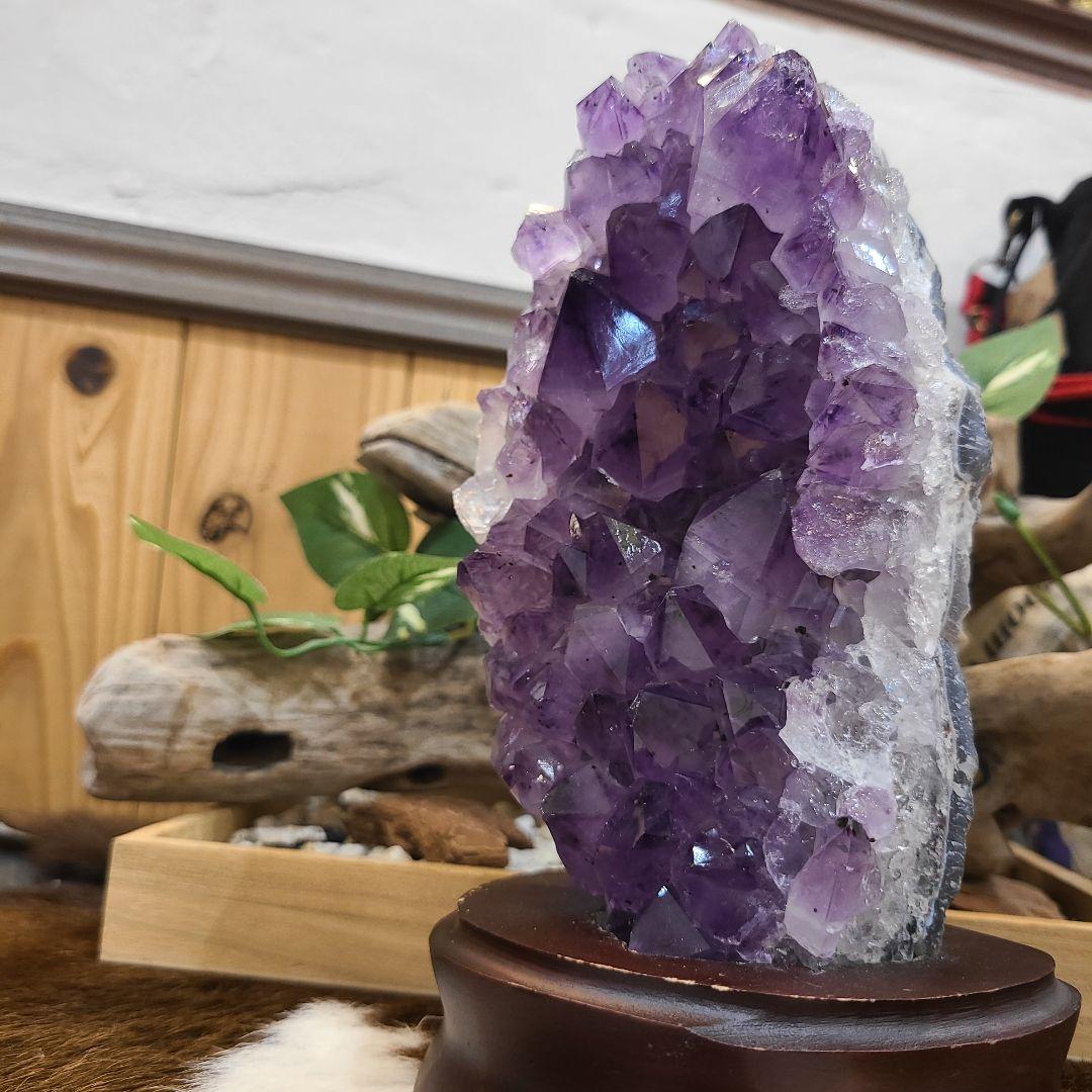 アメジストクラスター　土台付き　開運　事業の成功　家庭運　天然石